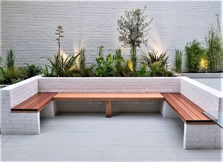 Planter Boxes & Pots